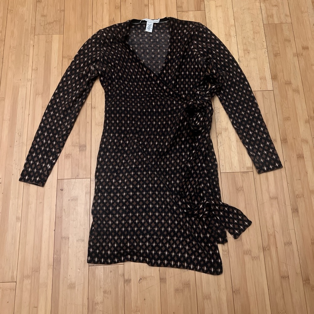 Diane Von Furstenberg Black and Brown Geometric Wrap Dress